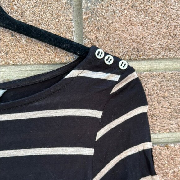 H&M Black and White Fitted 3/4 Sleeve Tunic Size XS - Picture 2 of 7